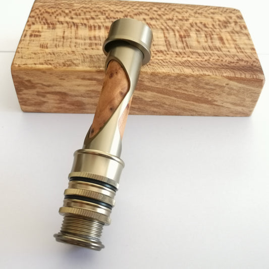 Porte moulinet insert bois de ronce laiton ajouré